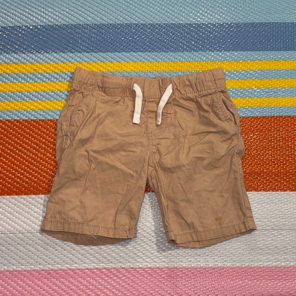 H&M Tan Khaki Elastic Waist Shorts Boys Kids Size 4T - Picture 1 of 3
